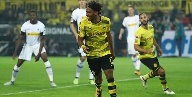 Pierre-Emerick Aubameyang nets hat trick as Dortmund thrash Gladbach