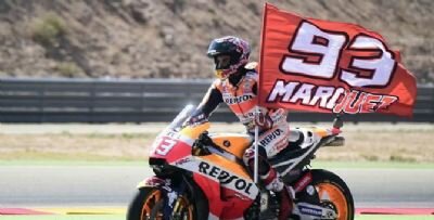 Marquez wins as injured Rossi takes fifth