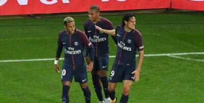 Two own goals bail out leaders PSG in victory against Lyon