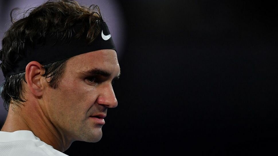 Federer undergoes knee surgery, out until 2021