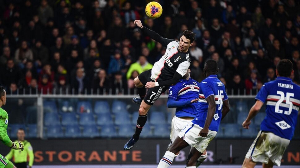 Towering Ronaldo header sends Juventus top