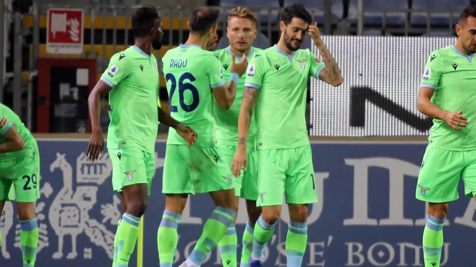 Lazio sound warning with convincing win at Cagliari