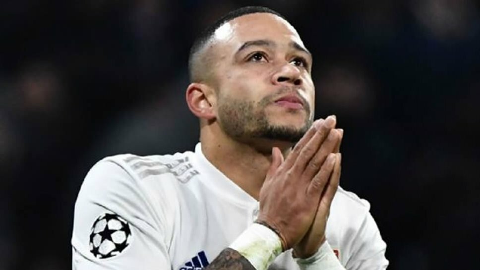 Depay suffers injury, ruled out for season in Lyon loss