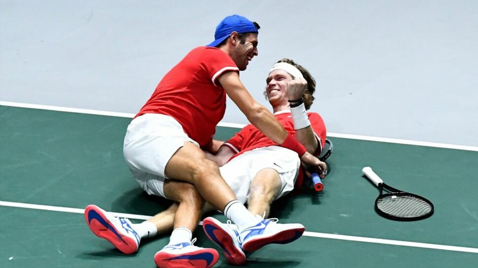 Russia pip Serbia in thrilling Davis Cup quarter-final